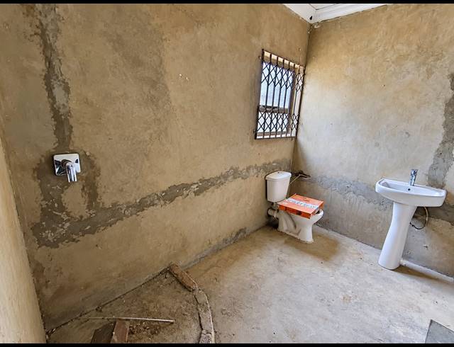 2 BEDROOM HOUSE FOR SALE IN MEYERTON CENTRAL